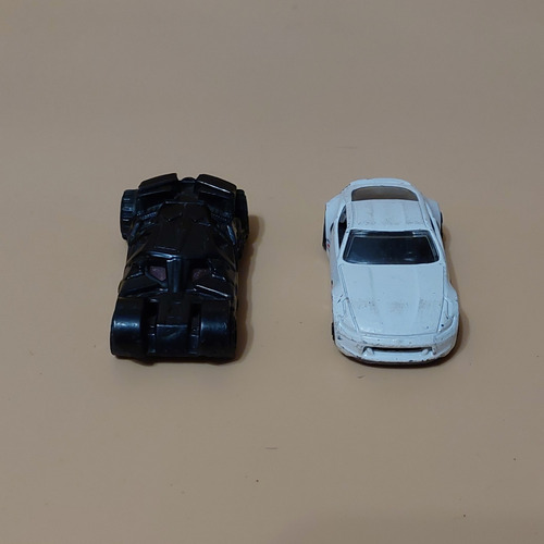 Hot Wheels City Octopus Invasion Attack Playset & 2 Vehículo (Usado)