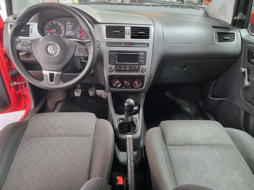 Imagen 3 de 7 de Volkswagen Fox 1.6 Msiv 2015