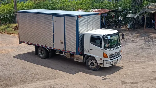 Hermoso Camion Hino Gd 2012 Furgon Unico Dueño