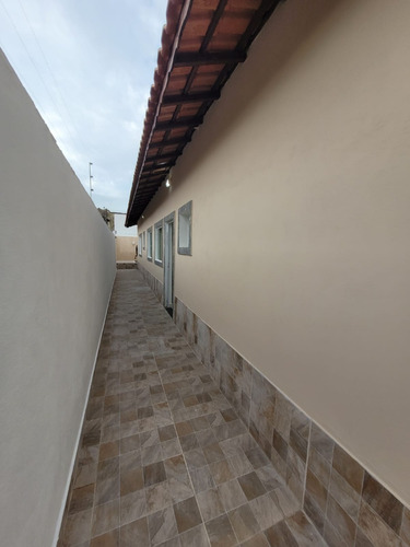 Imagem 6 de 16 de Casa Nova Com Piscina Na Praia De Mongaguá! Ref.: 10032 E