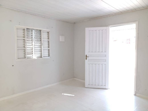 Imagem 2 de 15 de Casa Para Alugar Próximo A Av. Imirim !!! - 132