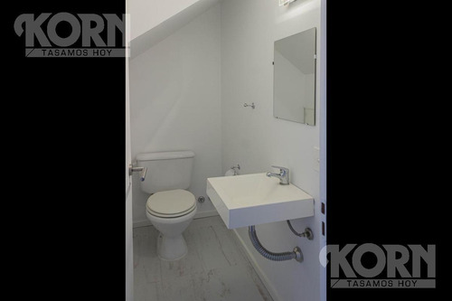 Imagen 11 de 22 de Venta Duplex 2 Ambientes Al Frente, Con Toilette Y Balcón Apto Profesional En Belgrano