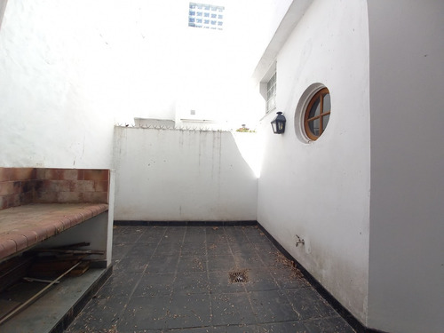 Imagen 7 de 15 de Ph Estilo Casa 4 Amb. Con Patio Y Parrilla En Saavedra, Caba