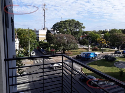 Excelente Monoambiente Con Balcon!