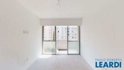 Imagem 2 de 4 de Apartamento - Moema Pássaros - Sp - 613165