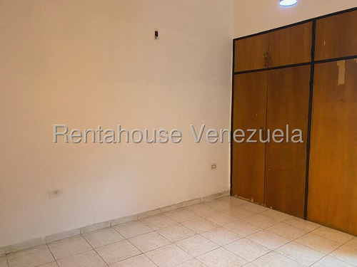 Townhouse En Alquiler En La Granja Naguanagua Valgo Comodo Amplio Cocina Moderna