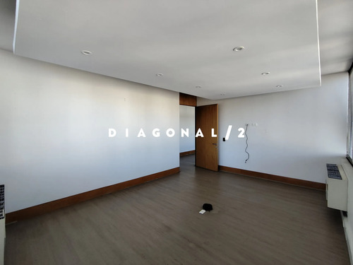 Oficina En Arriendo En Barrio El Golf