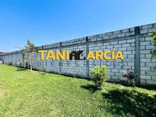 Vendo Bonita Propiedad De 600 M2 Bardeada Ideal Para Salón De Fiestas