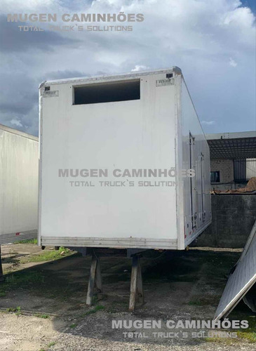 Carroceria Sobre Chassi Bau Frigorifico Mugen Caminhões