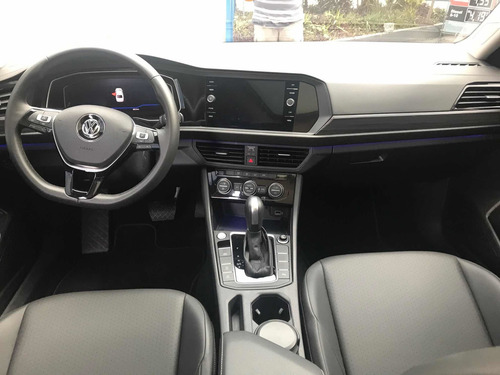 Volkswagen Jetta 2020 1.4 Comfortline 250 Tsi Flex Aut. 4p