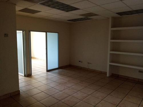Imagen 18 de 21 de Se Renta Local Comercial En Col. Centro.