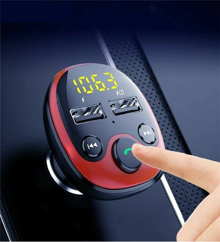 Cargador Usb Doble C/transmisor Fm Y Manos Libres Bt Auto