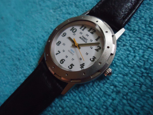 Timex Reloj Retro Para Dama (Usado)