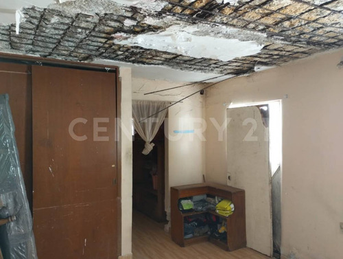 Terreno Con Construcción En Venta En Col. Tepalcates, Iztapalapa