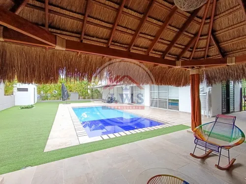 Casa Campestre En Venta En Conjunto Palma Real, Restrepo, Meta