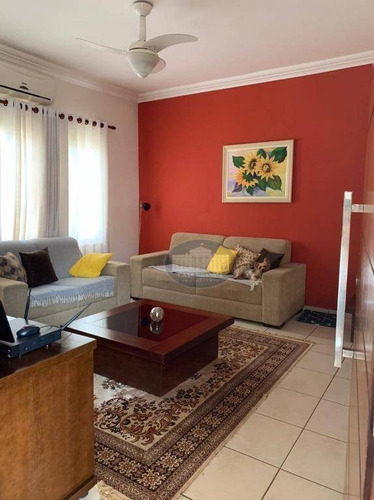 Imagem 4 de 23 de Casa Com 4 Dormitórios, Sendo 3 Deles Com Closet Completo Em Armários! - Ca1752