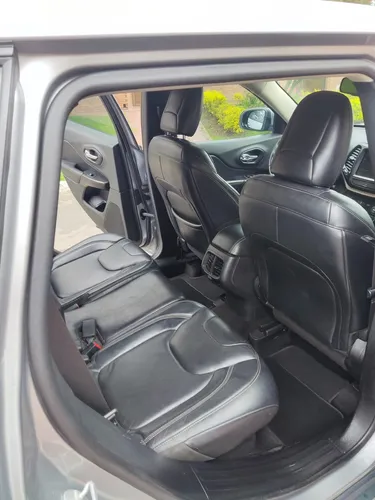 Jeep Cherokee 3.2 Longitude