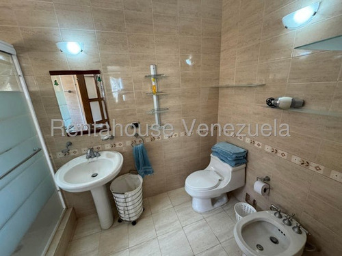 Venta De Casa Dúplex En El Alto Hatillo 25-17598
