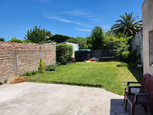 Casa En Alquiler Temporario C/ Cochera En José Mármol