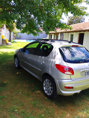 Peugeot 207 1.6 Feline 106cv Tiptronic