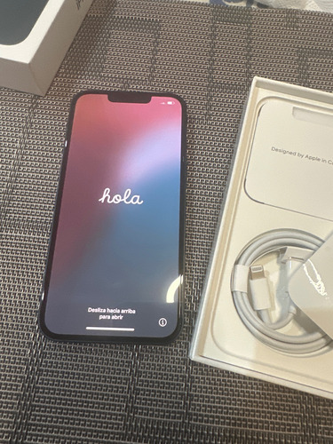 Apple iPhone 13 (128 Gb) - Midnight (Usado)