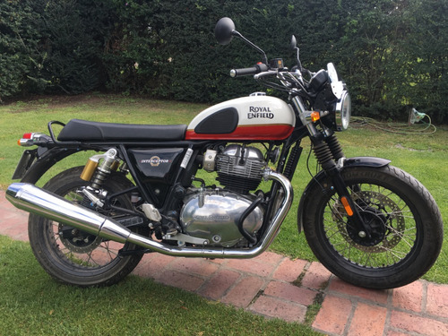 Royal Enfield Interceptor 650 - Impecable