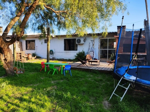 Imagen 10 de 14 de Casa Amplia 3 Dormitorios Y Gran Terreno. Ciudad Del Plata