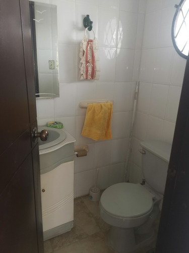 Departamento De 4 Habitaciones, Vendo O Cambio
