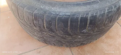 Caucho Pirelli P6000 225/45 R17 (Usado)