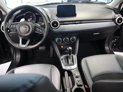Mazda 2 Grand Touring Lx 2024