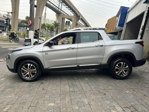 Fiat Toro 2.0 Volcano 4x4 Aut. 4p