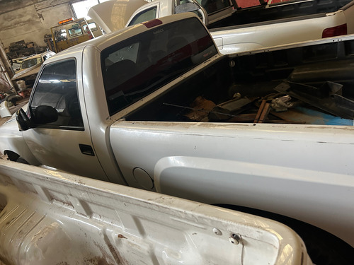 Chevrolet S 10 2.8 Tdi Mwm C/ S Chocado Solo Guardabarro Izq