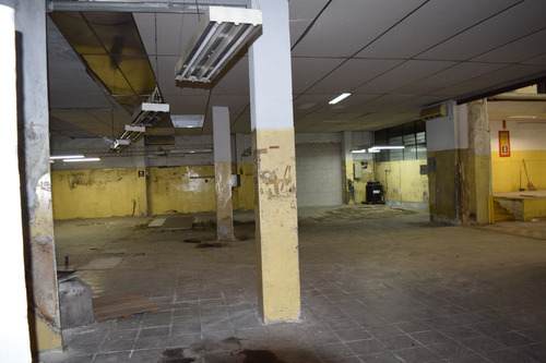 Imagen 3 de 4 de 300- Alquiler De Local Cercania De 3 Cruces