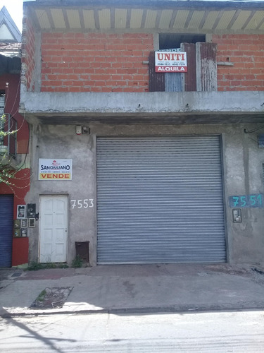 Imagen 1 de 3 de Local Galpon Cocheras Con 7 Deptos En Construccion