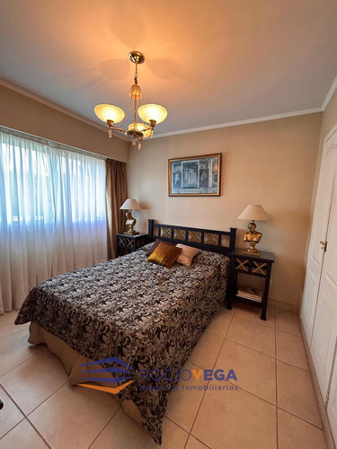 Casa En Venta En Barrio Santa Ana Moreno