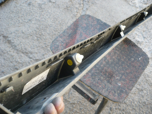 Moldura Portln Trs Dañado Celerio Zxi 2021 Lea Descripcion (Usado)