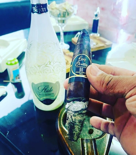 Imagen 5 de 5 de Habanos Puros Primiun