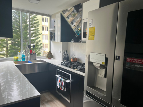 Apartamento Exquisitamente Remodelado, Cerca De Farmatodo De Las Minas