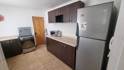 Casa Ejecutiva En Arriendo (84377)