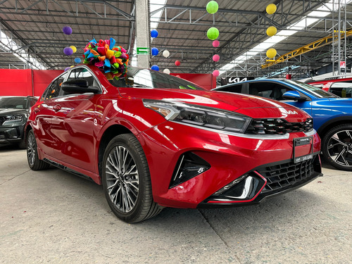Kia Forte 4p GT Line L4/2.0 Auto