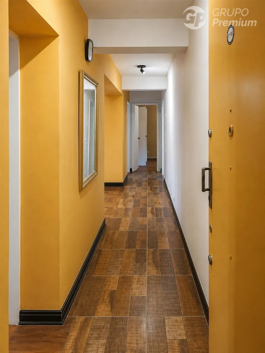 Imagen 5 de 12 de Departamento En Venta De 3 Dorm. En Santiago