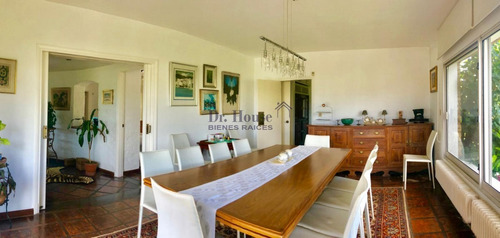 Casa En Pinares A 1 Cuadra De La Playa!- Ref: 235