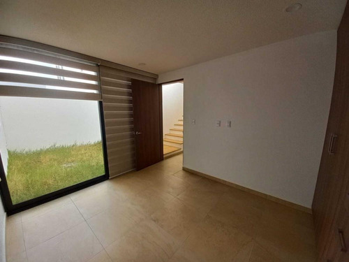 Imagen 2 de 12 de Casa Sola En Renta Altos Juriquilla
