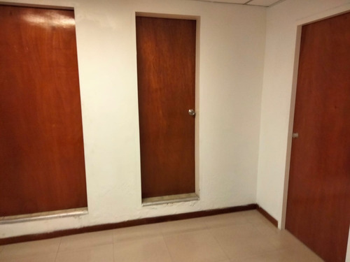 Imagen 12 de 12 de #1613 Local 800m2 California Norte.
