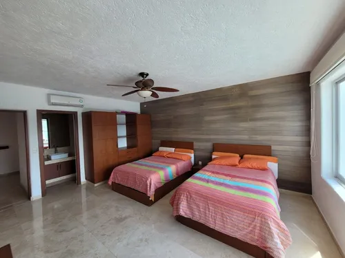 Casa En Venta En Acapulco Con Vista A La Bahía