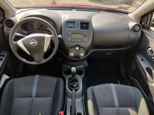 Nissan V-Drive 1.6 Mt A/C Audio