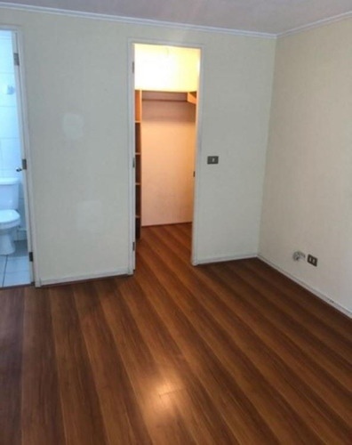 Departamento En Arriendo De 2 Dorm. En Santiago