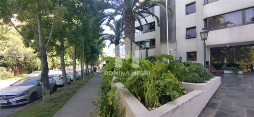 Encantador Departamento En Arriendo De 3 Dorm. En Las Condes