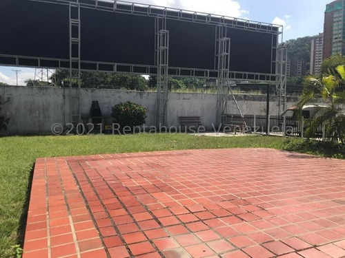 Imagen 17 de 22 de Gustavo Zavala Rentahouse 22-12940