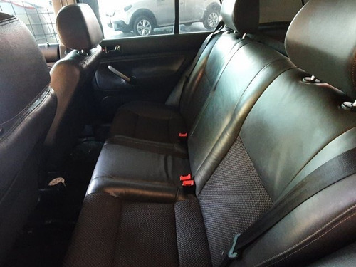 Imagem 8 de 8 de Golf 1.6 Mi Sportline 8v Flex 4p Manual